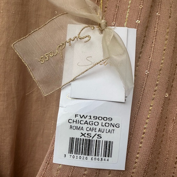 Sundress

Chicago Long Dress in Roma Cafe Au Lait - Picture 11 of 13